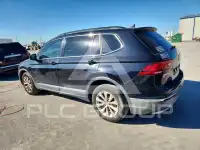 2018 Volkswagen Tiguan photo