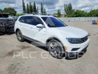 2018 Volkswagen Tiguan photo