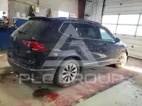 2018 Volkswagen Tiguan photo