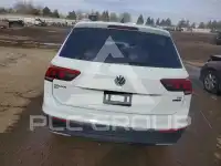 2018 Volkswagen Tiguan photo