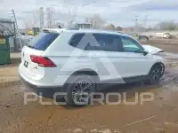 2018 Volkswagen Tiguan photo