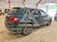 2018 Volkswagen Tiguan фото