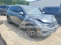 2018 Volkswagen Tiguan фото