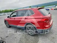 2018 Volkswagen Tiguan photo