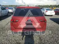 2018 Volkswagen Tiguan фото