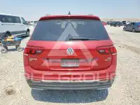 2018 Volkswagen Tiguan photo