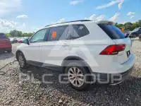 2018 Volkswagen Tiguan фото