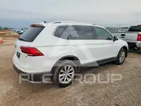 2018 Volkswagen Tiguan photo