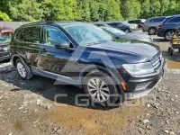 2018 Volkswagen Tiguan photo