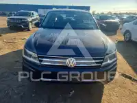 2018 Volkswagen Tiguan photo