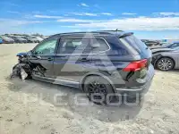 2018 Volkswagen Tiguan фото