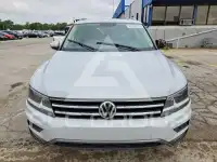2018 Volkswagen Tiguan фото