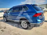 2018 Volkswagen Tiguan photo