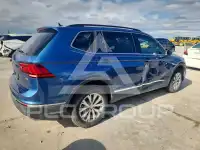 2018 Volkswagen Tiguan photo