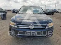 2018 Volkswagen Tiguan photo