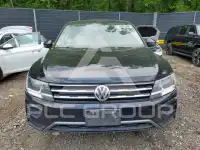 2018 Volkswagen Tiguan фото