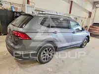 2018 Volkswagen Tiguan фото