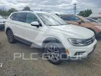 2018 Volkswagen Tiguan photo