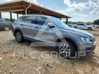 2018 Volkswagen Tiguan фото