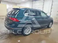 2018 Volkswagen Tiguan photo