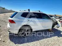 2018 Volkswagen Tiguan photo