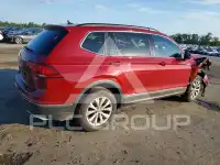 2018 Volkswagen Tiguan photo
