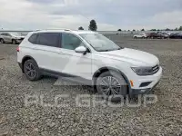 2018 Volkswagen Tiguan фото