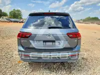 2018 Volkswagen Tiguan фото