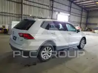 2018 Volkswagen Tiguan photo