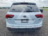 2018 Volkswagen Tiguan photo