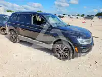 2018 Volkswagen Tiguan фото