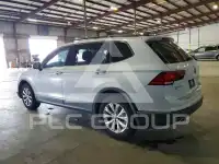 2018 Volkswagen Tiguan photo