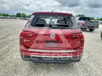 2018 Volkswagen Tiguan photo