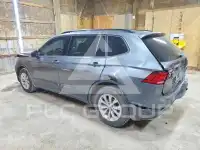 2018 Volkswagen Tiguan photo