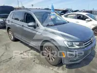 2018 Volkswagen Tiguan фото