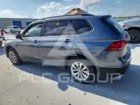 2018 Volkswagen Tiguan фото