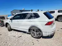 2018 Volkswagen Tiguan photo