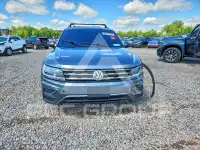 2018 Volkswagen Tiguan фото