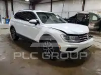 2018 Volkswagen Tiguan photo