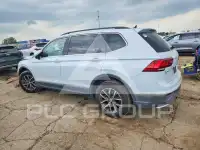 2018 Volkswagen Tiguan фото