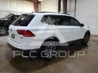 2018 Volkswagen Tiguan photo