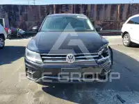 2018 Volkswagen Tiguan photo