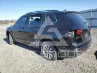 2018 Volkswagen Tiguan photo