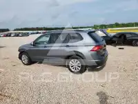 2018 Volkswagen Tiguan фото