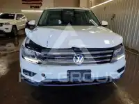 2018 Volkswagen Tiguan фото