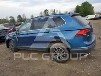 2018 Volkswagen Tiguan фото