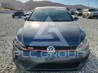 2018 Volkswagen GTI photo
