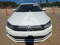 2018 Volkswagen Jetta photo