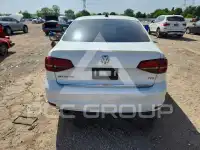 2018 Volkswagen Jetta фото