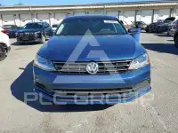 2018 Volkswagen Jetta photo